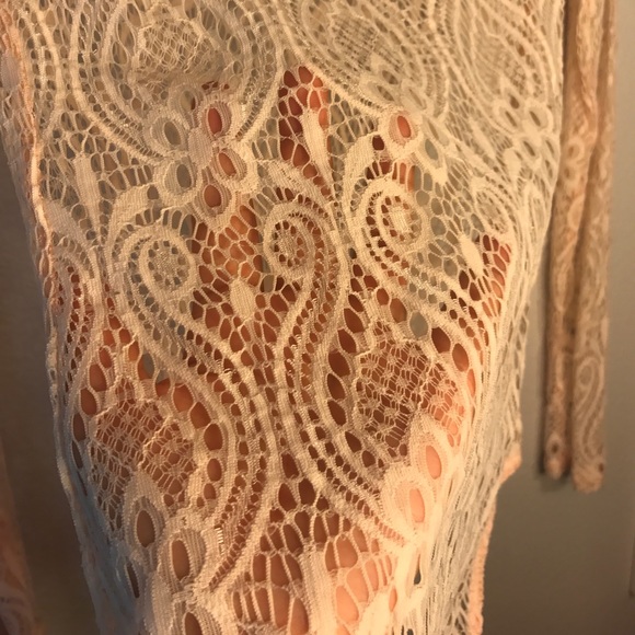 See-through pink bodysuit - Picture 3 of 3